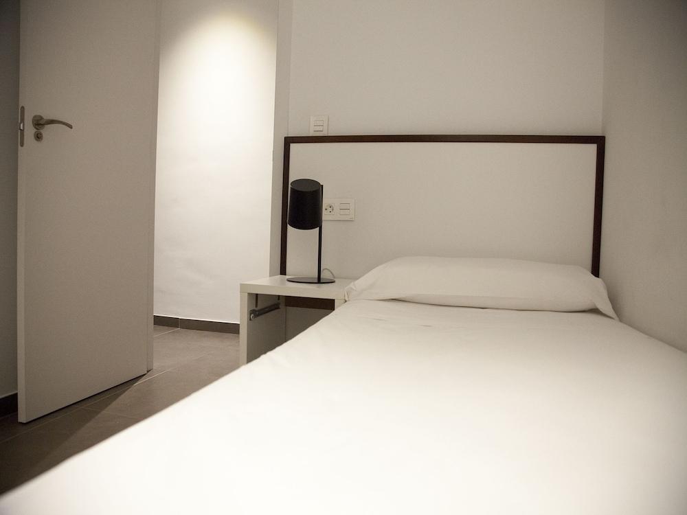 Flats Friends Soho Suites Валенсия Экстерьер фото
